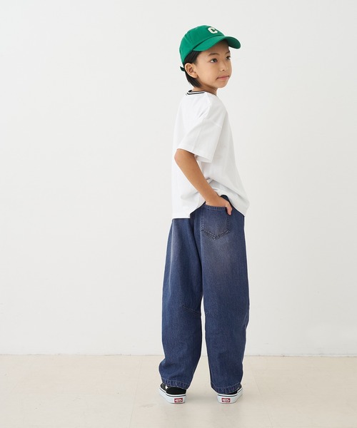 coca(coca)(コカ)の「キッズ デニムバレルレッグパンツ(デニムパンツ・キッズ・ライトブルー/ブルー・130/120/150/140)」の13枚目の写真