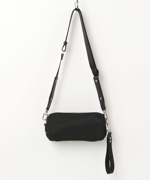 Guess（ゲス）の「BERLIN Camera Bag S（ショルダーバッグ・メンズ・ブラック・ONE SIZE）」の12枚目の写真