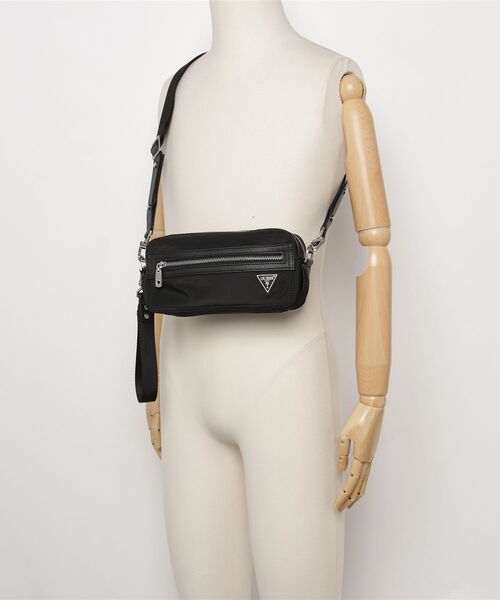 Guess（ゲス）の「BERLIN Camera Bag S（ショルダーバッグ・メンズ・ブラック・ONE SIZE）」の15枚目の写真