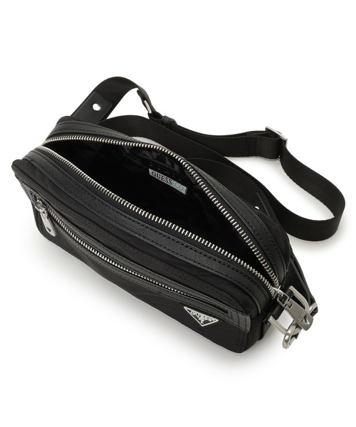 Guess（ゲス）の「BERLIN Camera Bag S（ショルダーバッグ・メンズ・ブラック・ONE SIZE）」の6枚目の写真