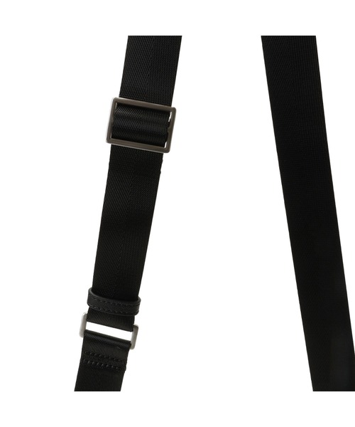 Guess（ゲス）の「BERLIN Camera Bag S（ショルダーバッグ・メンズ・ブラック・ONE SIZE）」の8枚目の写真