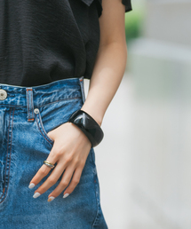 Kenneth Jay Lane（ネスジェイレーン）の「《WEB限定追加》KENNETH JAY LANE/ケネス ジェイ レーン バングル（バングル/リストバンド）」