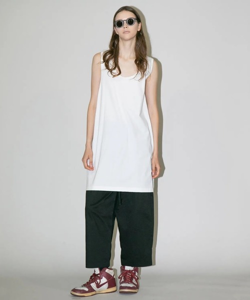 my beautiful landlet(マイビューティフルランドレット)の「【my beautiful landlet】 USA COTTON BIG TANK TOP(タンクトップ・メンズ・オフホワイト/グレー/ブラック/チャコールグレー・FREE)」の13枚目の写真