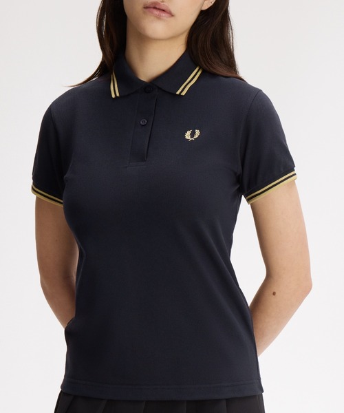 FRED PERRY（フレッドペリー）の「【新色先行予約受付中】The Fred Perry Shirt - G12／イングランド製フレッドペリーポロシャツ（ポロシャツ・レディース・ブルー/マルーン/ネイビー/ブラック×レッド/ブラック×ゴールド/ホワイト/レッド/スカイブルー/ホワイト×ブラック/レッド系その他/クリアブルー/ライトブルー/レモンイエロー/ホワイト系その他/ミント/グレー/トップグレー/ターメリック/ブラック系その他/チェリーレッド/ブラック系その他2/ホワイト系その他2/ネイビー系/エンジ/ネイビー系1・12/10/8）」の18枚目の写真