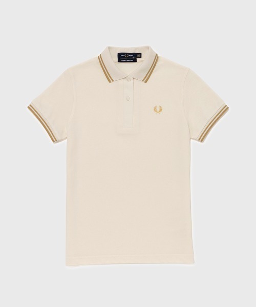 FRED PERRY(フレッドペリー)の「The Fred Perry Shirt - G12/イングランド製フレッドペリーポロシャツ(ポロシャツ・レディース・ブルー/マルーン/ネイビー/ブラック×レッド/ブラック×ゴールド/ホワイト/レッド/スカイブルー/ホワイト×ブラック/レッド系その他/クリアブルー/ライトブルー/レモンイエロー/ホワイト系その他/ミント/グレー/トップグレー/ターメリック/ブラック系その他/チェリーレッド/ブラック系その他2/ホワイト系その他2/ネイビー系/エンジ/ネイビー系1/ベージュ・12/10/8)」の11枚目の写真