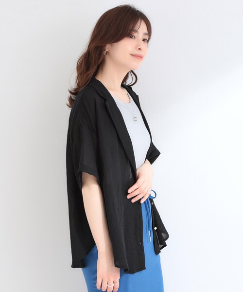 SHOO・LA・RUE(シューラルー)の「【S-LL】大人のシアー感 さっと羽織れる 半袖シャツジャケット(テーラードジャケット・レディース・グレー/ベージュ・04/03/02/01)」の14枚目の写真