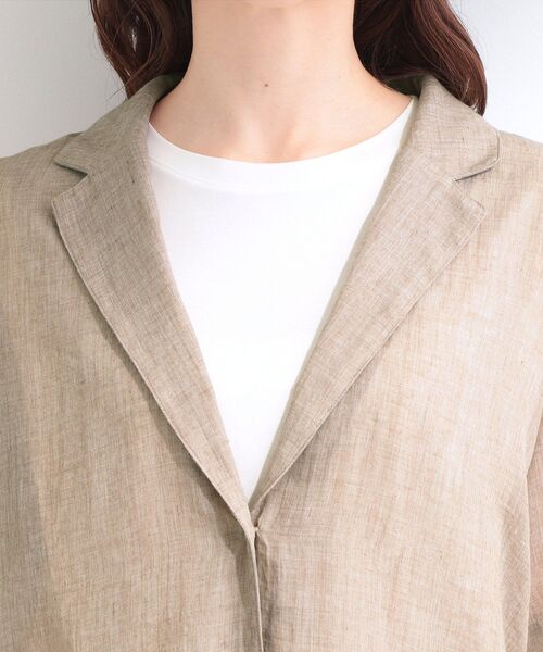 SHOO・LA・RUE(シューラルー)の「【S-LL】大人のシアー感 さっと羽織れる 半袖シャツジャケット(テーラードジャケット・レディース・グレー/ベージュ・04/03/02/01)」の6枚目の写真