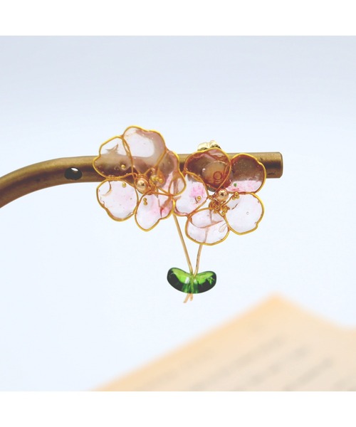 tone（トーン）の「【mimi lapin】にこいちフラワーピアス クリアピンク(MA)（ピアス（両耳用）・レディース・ピンク・FREE）」の4枚目の写真