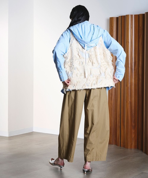 ROSE BUD（ローズバッド）の「GATHER CURVE PANTS（その他パンツ・レディース・ブラック/ベージュ/イエロー・S/M）」の11枚目の写真
