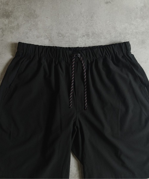 many men many mind(メニーメンメニーマインド)の「MANYMENMANYMINDS / AIRLEAKFABRIC/ショートパンツ(その他パンツ・メンズ・チャコール/ブラック・X-LARGE/LARGE/MEDIUM)」の5枚目の写真