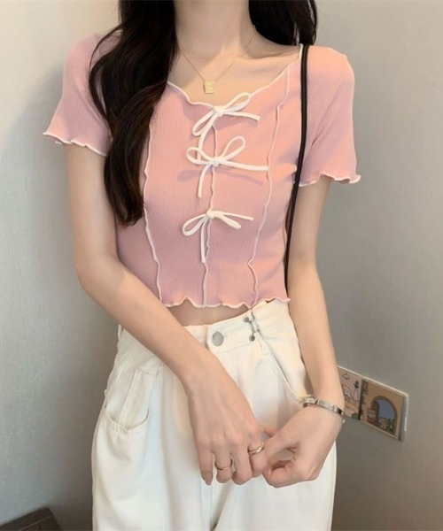 Beststore(ベストストア)の「フロントリボン&メロウフリルが可愛い クロップド リブTシャツ カットソー(Tシャツ/カットソー・レディース・ブラック/ピンク/ホワイト/イエロー/グリーン系・FREE)」の1枚目の写真