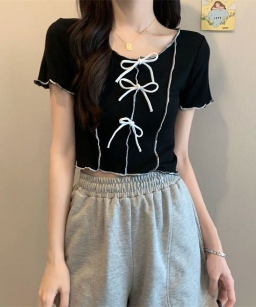 Beststore(ベストストア)の「フロントリボン&メロウフリルが可愛い クロップド リブTシャツ カットソー(Tシャツ/カットソー・レディース・ブラック/ピンク/ホワイト/イエロー/グリーン系・FREE)」の3枚目の写真