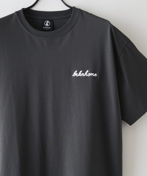 brknhome(ブロークンホーム)の「【BRKNHOME/ブロークンホーム】×【ZERO STAIN/ゼロステイン】【裾・袖ドローコードで変化】コラボTシャツ 汗染み防止 チェーン刺繍 オーバーサイズ(Tシャツ/カットソー・メンズ・スミクロ/ホワイト/オフホワイト・LARGE/MEDIUM)」の3枚目の写真