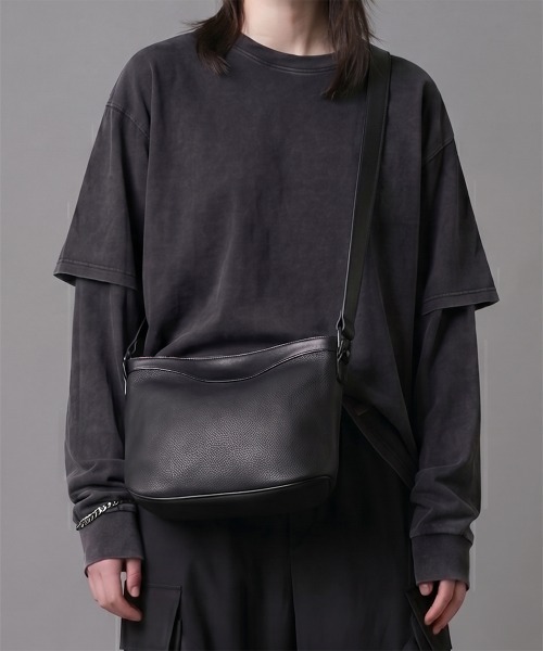 DAYSART(デイズアート)の「【本革】サコッシュ/ショルダーバッグ(ショルダーバッグ・メンズ・ブラック・ONE SIZE)」の2枚目の写真