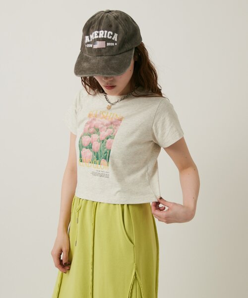 w closet(ダブルクローゼット)の「チューリップT(Tシャツ/カットソー・レディース・オフホワイト/アイボリー/イエロー/ピンク・FREE)」の6枚目の写真