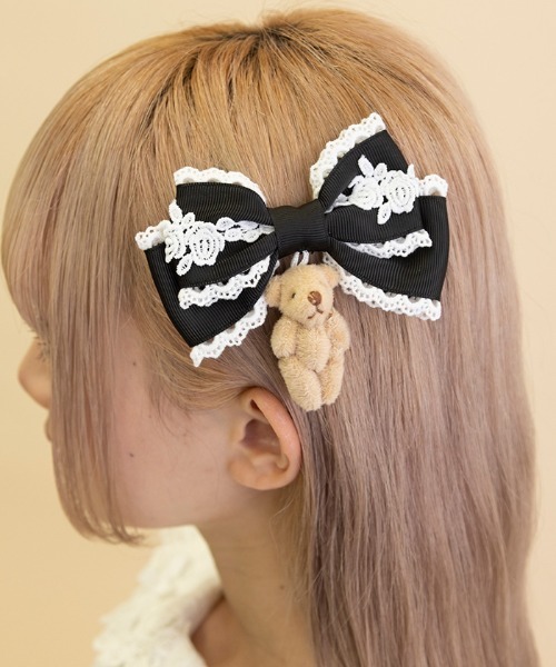 Chalmiere(シャルミエール)の「くまさんリボンセット(バレッタ/ヘアクリップ・レディース・サックスブルー/ブラック/イエロー/ネイビー/ブラウン/ピンク・FREE)」の2枚目の写真