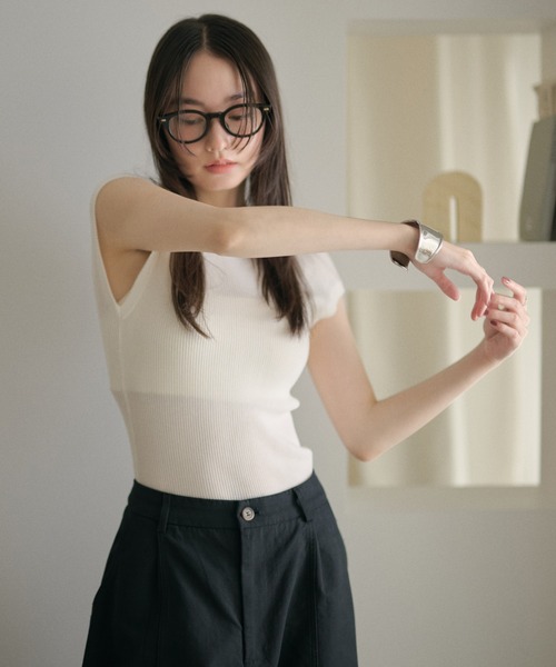 LAULEN(ローレン)の「2way scoop neck rib tops / 2way スクープネックリブトップス(Tシャツ/カットソー・レディース・ブラウン/ホワイト/ブルー・FREE)」の6枚目の写真