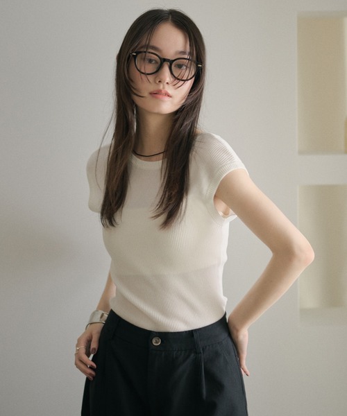 LAULEN(ローレン)の「2way scoop neck rib tops / 2way スクープネックリブトップス(Tシャツ/カットソー・レディース・ブラウン/ホワイト/ブルー・FREE)」の7枚目の写真