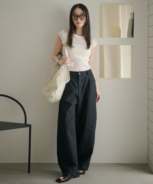 LAULEN(ローレン)の「2way scoop neck rib tops / 2way スクープネックリブトップス(Tシャツ/カットソー・レディース・ブラウン/ホワイト/ブルー・FREE)」の11枚目の写真