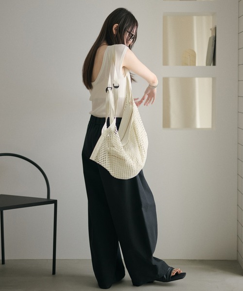 LAULEN(ローレン)の「2way scoop neck rib tops / 2way スクープネックリブトップス(Tシャツ/カットソー・レディース・ブラウン/ホワイト/ブルー・FREE)」の12枚目の写真