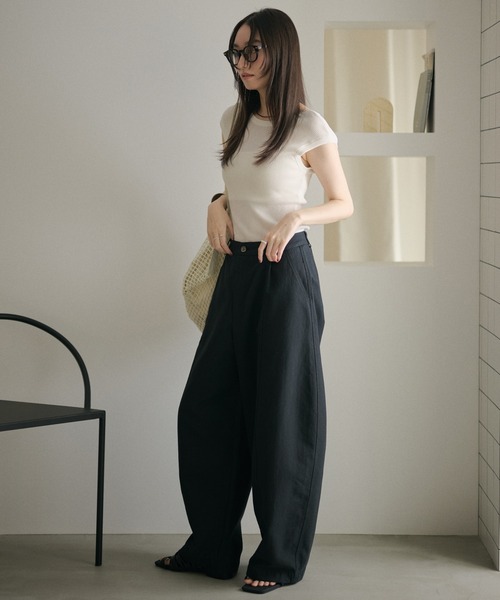 LAULEN(ローレン)の「2way scoop neck rib tops / 2way スクープネックリブトップス(Tシャツ/カットソー・レディース・ブラウン/ホワイト/ブルー・FREE)」の14枚目の写真