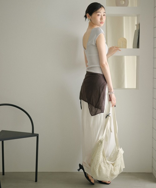 LAULEN(ローレン)の「2way scoop neck rib tops / 2way スクープネックリブトップス(Tシャツ/カットソー・レディース・ブラウン/ホワイト/ブルー・FREE)」の20枚目の写真