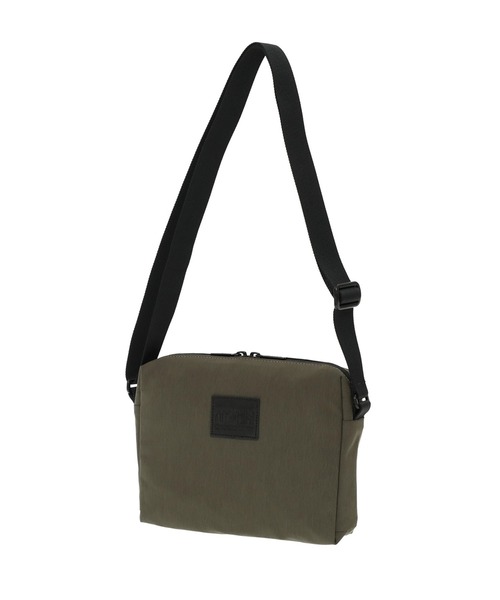 Manhattan Portage BLACK LABEL(マンハッタンポーテージ ブラックレーベル)の「WOOSTER SHOULDER BAG VER2 CURIO(ショルダーバッグ・メンズ・ダークグレー/カーキ/ブラウン・X-SMALL)」の1枚目の写真