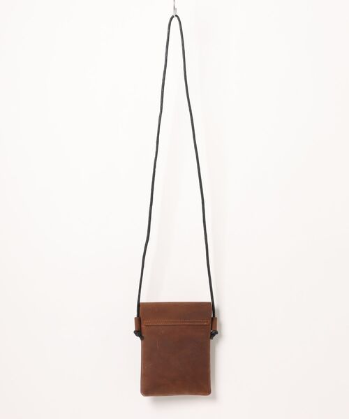 NiiNa(ニーナ)の「【 NiiNa homme / ニーナオム 】高品質牛革 シック ショルダーバッグ(ショルダーバッグ・メンズ・ブラウン・FREE)」の17枚目の写真