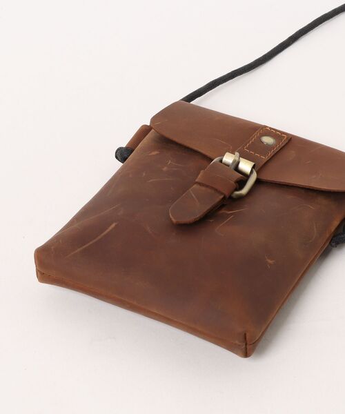 NiiNa(ニーナ)の「【 NiiNa homme / ニーナオム 】高品質牛革 シック ショルダーバッグ(ショルダーバッグ・メンズ・ブラウン・FREE)」の18枚目の写真