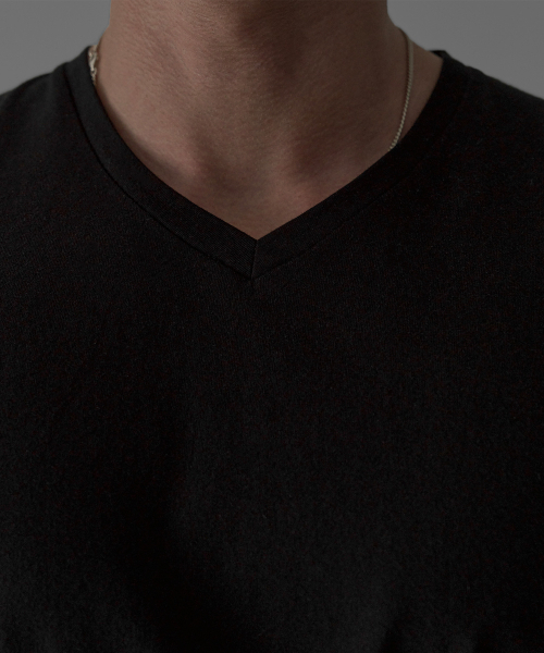BOWLOW PRODUCT（バウロープロダクト）の「コットンVネックマッスルTシャツ[ブラック]（Tシャツ/カットソー・メンズ・その他・MEDIUM/LARGE/X-LARGE）」の4枚目の写真