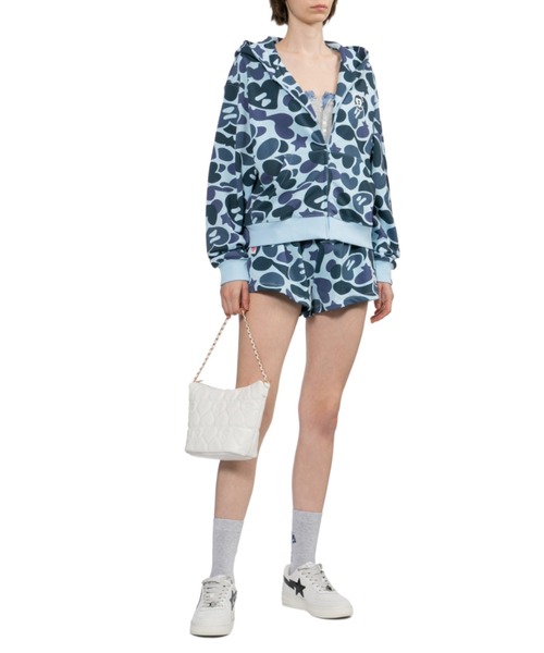 A BATHING APE(アベイシングエイプ)の「CAMO HOODED ZIP UP SWEATER(パーカー・レディース・ピンク/マルチ/ブルー・X-SMALL/MEDIUM/SMALL)」の6枚目の写真