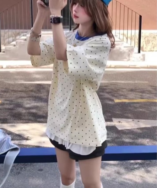 AsheKsha(アシクシャ)の「バイカラードット総柄アプリコット半袖ゆったりトップス(Tシャツ/カットソー・レディース・ベージュ・M)」の4枚目の写真