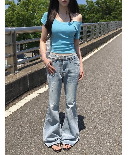 anyonemore（エニワンモア）の「ボートネックスリムラグラン半袖Tシャツ（Tシャツ/カットソー・レディース・スカイブルー・FREE）」の4枚目の写真