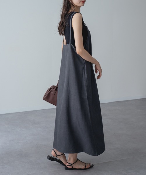 refinedworks(リファインドワークス)の「【refinedworks】縦 ライン を美しく魅せる 大人の キャミ ワンピース(ワンピース・レディース・ブラウン/チャコールグレー・FREE)」の12枚目の写真