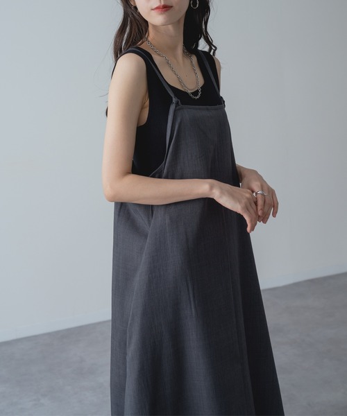 refinedworks(リファインドワークス)の「【refinedworks】縦 ライン を美しく魅せる 大人の キャミ ワンピース(ワンピース・レディース・ブラウン/チャコールグレー・FREE)」の5枚目の写真