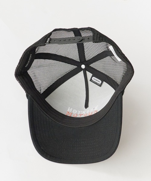 BRIXTON(ブリクストン)の「BRIXTON/ブリクストン WHEATON C NP MP TRUCKER HAT メッシュキャップ 刺繍 カーブバイザー スナップバック 吸湿 メンズ ユニセックス 2026年 夏 夏服(キャップ・メンズ・ブラック×ブラック・FREE)」の8枚目の写真