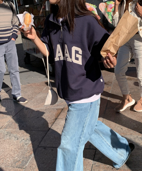 haag（ヘイグ）の「a haag half zip-up (navy)（スウェット・レディース・その他・FREE）」の4枚目の写真