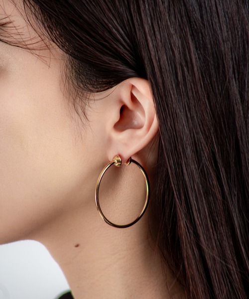 JENNYBIRD(ジェニーバード)の「【JENNY BIRD/ジェニーバード】フープピアス Icon Hoops Small(ピアス(両耳用)・レディース・ゴールド/シルバー・FREE)」の15枚目の写真