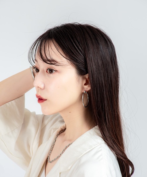JENNYBIRD(ジェニーバード)の「【JENNY BIRD/ジェニーバード】フープピアス Icon Hoops Small(ピアス(両耳用)・レディース・ゴールド/シルバー・FREE)」の8枚目の写真