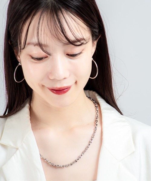 JENNYBIRD(ジェニーバード)の「【JENNY BIRD/ジェニーバード】フープピアス Icon Hoops Small(ピアス(両耳用)・レディース・ゴールド/シルバー・FREE)」の7枚目の写真