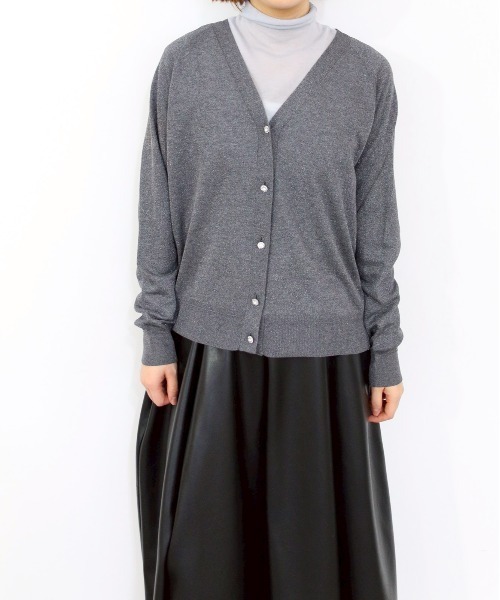 Marilyn Moon(マリリンムーン)の「16G lame knit raglan cardigan(カーディガン/ボレロ・レディース・ダークグレー・FREE)」の15枚目の写真