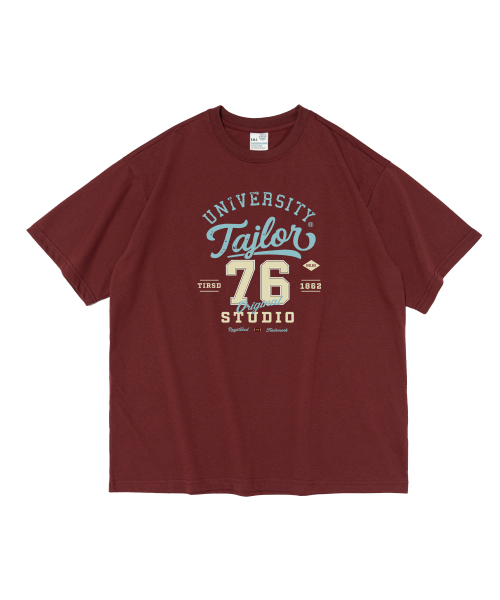 TAILOR STUDIO(テーラースタジオ)の「ユニバーシティ76グラフィックオーバーサイズ半袖Tシャツ(ワイン)(Tシャツ/カットソー・レディース・その他・SMALL/MEDIUM/LARGE/X-LARGE/2XL)」の1枚目の写真