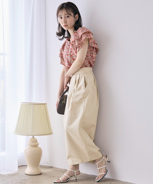 COHINA(コヒナ)の「【COHINA MADE WITH LIBERTY FABRIC】ラッフルスリーブブラウス 【低身長・小柄女性】(シャツ/ブラウス・レディース・ブルー/レッド・ONE SIZE)」の9枚目の写真