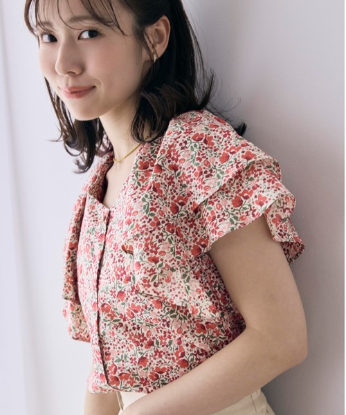 COHINA(コヒナ)の「【COHINA MADE WITH LIBERTY FABRIC】ラッフルスリーブブラウス 【低身長・小柄女性】(シャツ/ブラウス・レディース・ブルー/レッド・ONE SIZE)」の11枚目の写真