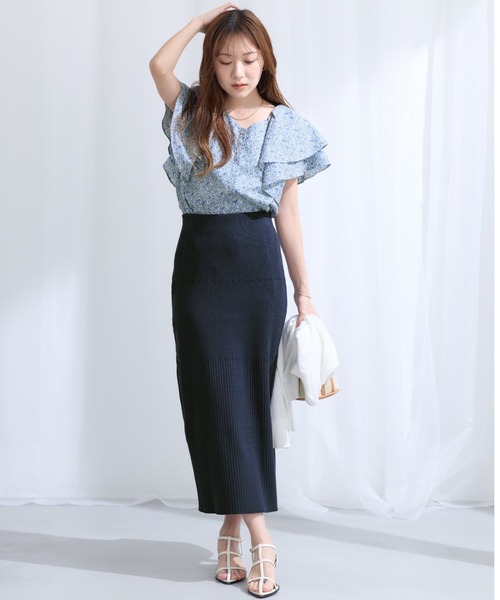 COHINA(コヒナ)の「【COHINA MADE WITH LIBERTY FABRIC】ラッフルスリーブブラウス 【低身長・小柄女性】(シャツ/ブラウス・レディース・ブルー/レッド・ONE SIZE)」の13枚目の写真