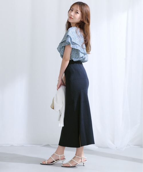 COHINA(コヒナ)の「【COHINA MADE WITH LIBERTY FABRIC】ラッフルスリーブブラウス 【低身長・小柄女性】(シャツ/ブラウス・レディース・ブルー/レッド・ONE SIZE)」の14枚目の写真