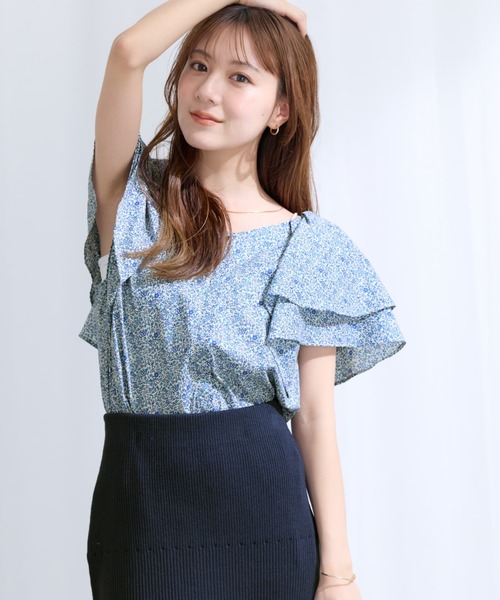COHINA(コヒナ)の「【COHINA MADE WITH LIBERTY FABRIC】ラッフルスリーブブラウス 【低身長・小柄女性】(シャツ/ブラウス・レディース・ブルー/レッド・ONE SIZE)」の16枚目の写真