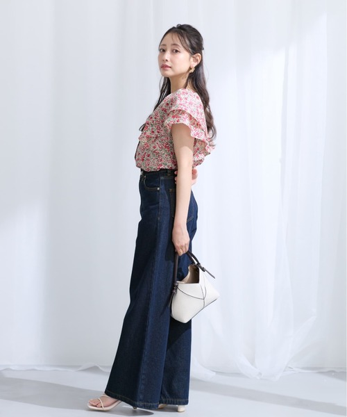 COHINA(コヒナ)の「【COHINA MADE WITH LIBERTY FABRIC】ラッフルスリーブブラウス 【低身長・小柄女性】(シャツ/ブラウス・レディース・ブルー/レッド・ONE SIZE)」の20枚目の写真