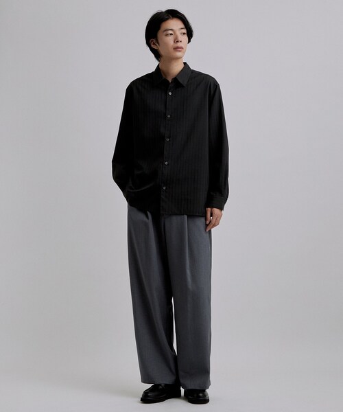 tk.TAKEO KIKUCHI（ティーケータケオキクチ）の「【接触冷感/UVカット】ドビーストライプシャツ（シャツ/ブラウス・メンズ・ホワイト/ライトブルー/ブラック・03/02）」の7枚目の写真