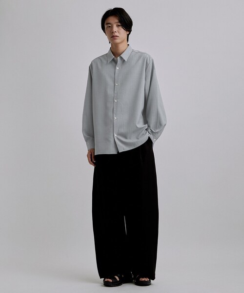 tk.TAKEO KIKUCHI（ティーケータケオキクチ）の「【接触冷感/UVカット】ドビーストライプシャツ（シャツ/ブラウス・メンズ・ホワイト/ライトブルー/ブラック・03/02）」の12枚目の写真
